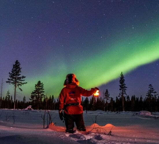 Reindeer Sleigh Ride at Night © apukka resort